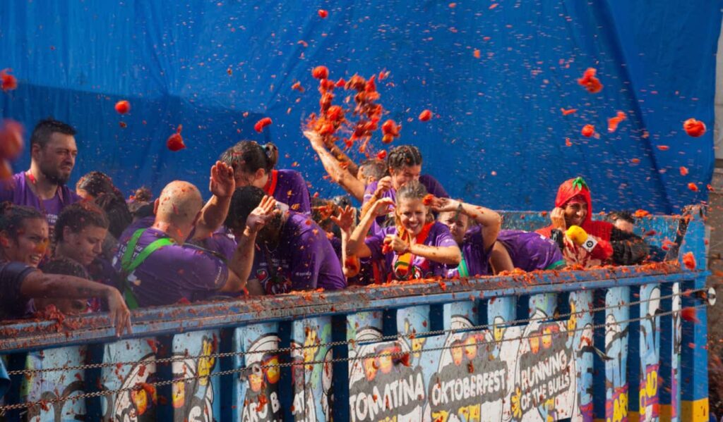 Impressive facts about La Tomatina Festival: Understanding the culture (Spain)